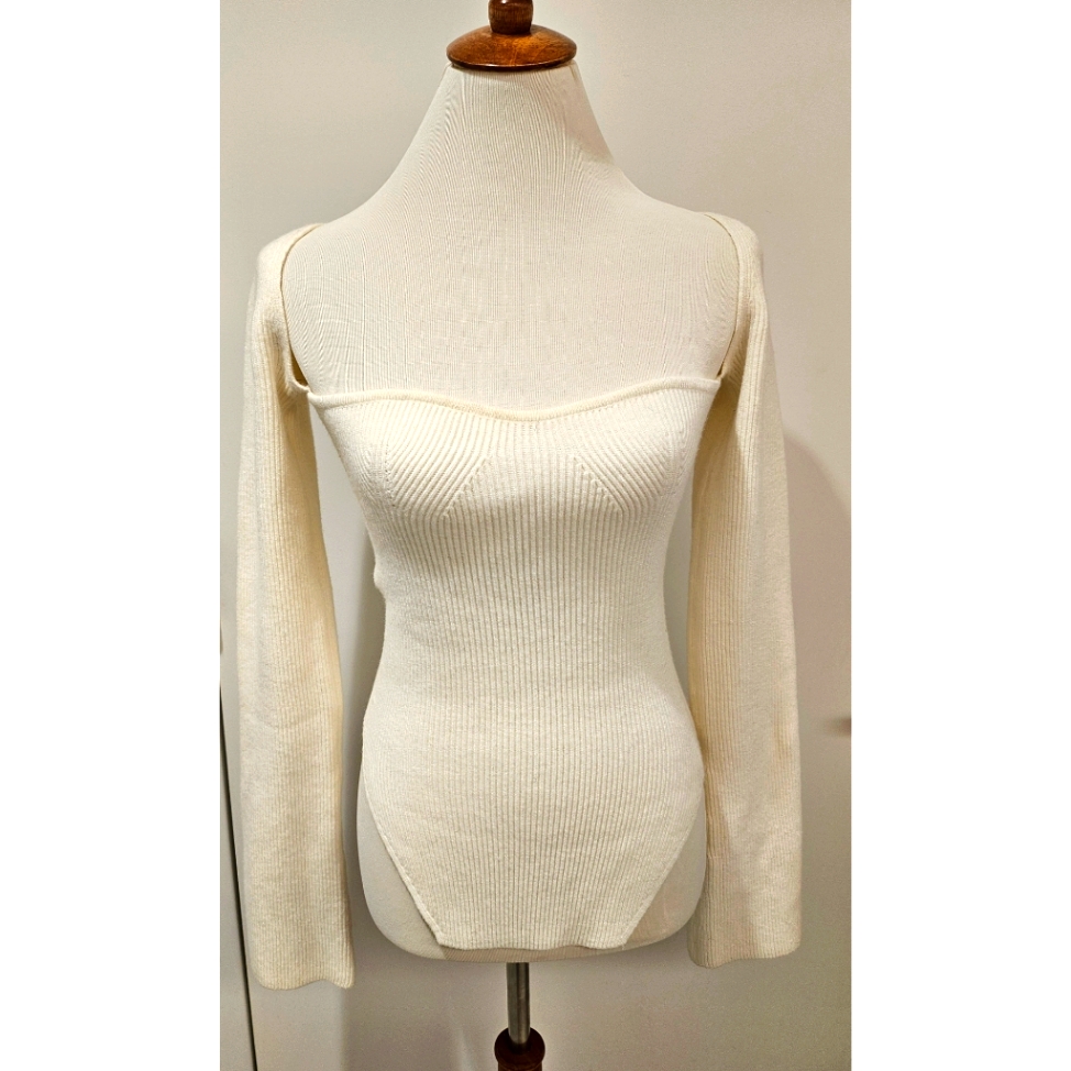 Form Fitting Top